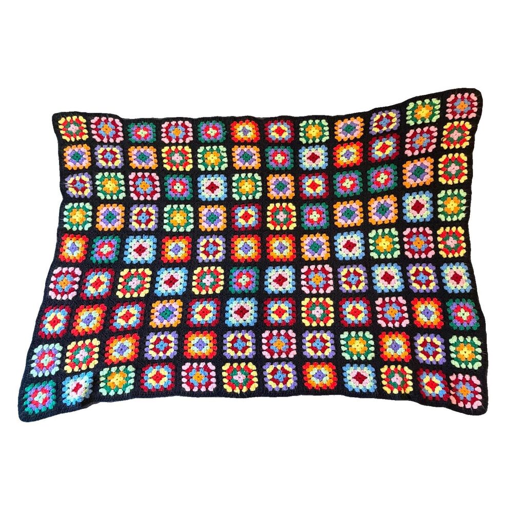 Vintage GRANNY SQUARE Crochet Afghan Blanket Throw ~  Roseanne Style 60 x 41
